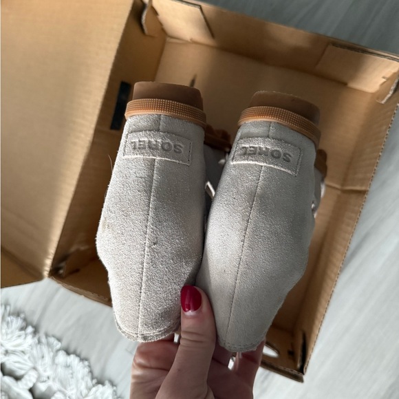 Sorel Joanie II Lace Wedges soft Taupe leather 7.5 - Picture 3 of 6